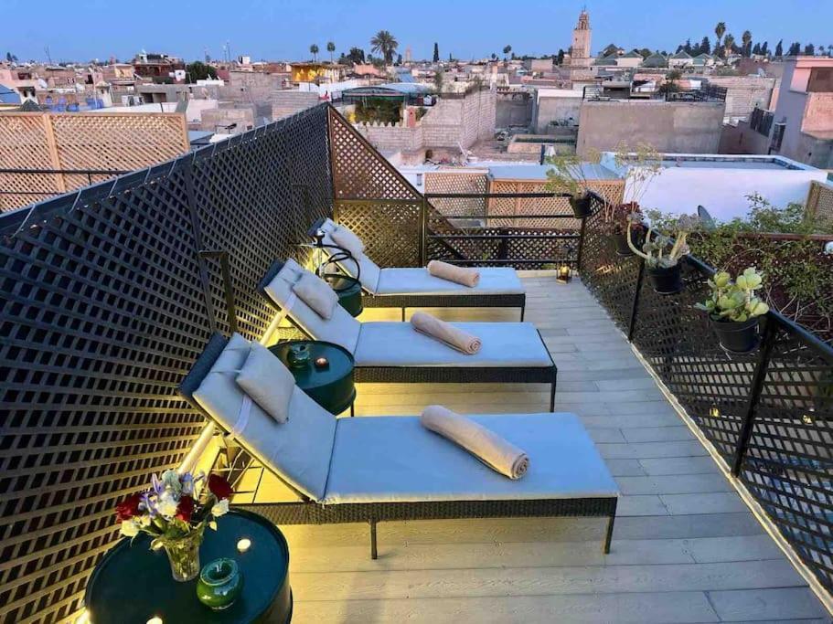Riad Art De Vivre Avec Jacuzzi Marrakesh Exterior photo